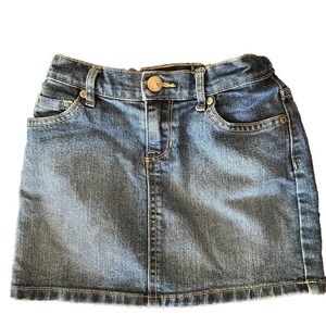 The Children's Place Girls Denim Skirt Sz 6X/7 Adjustable Waist Medium Wash